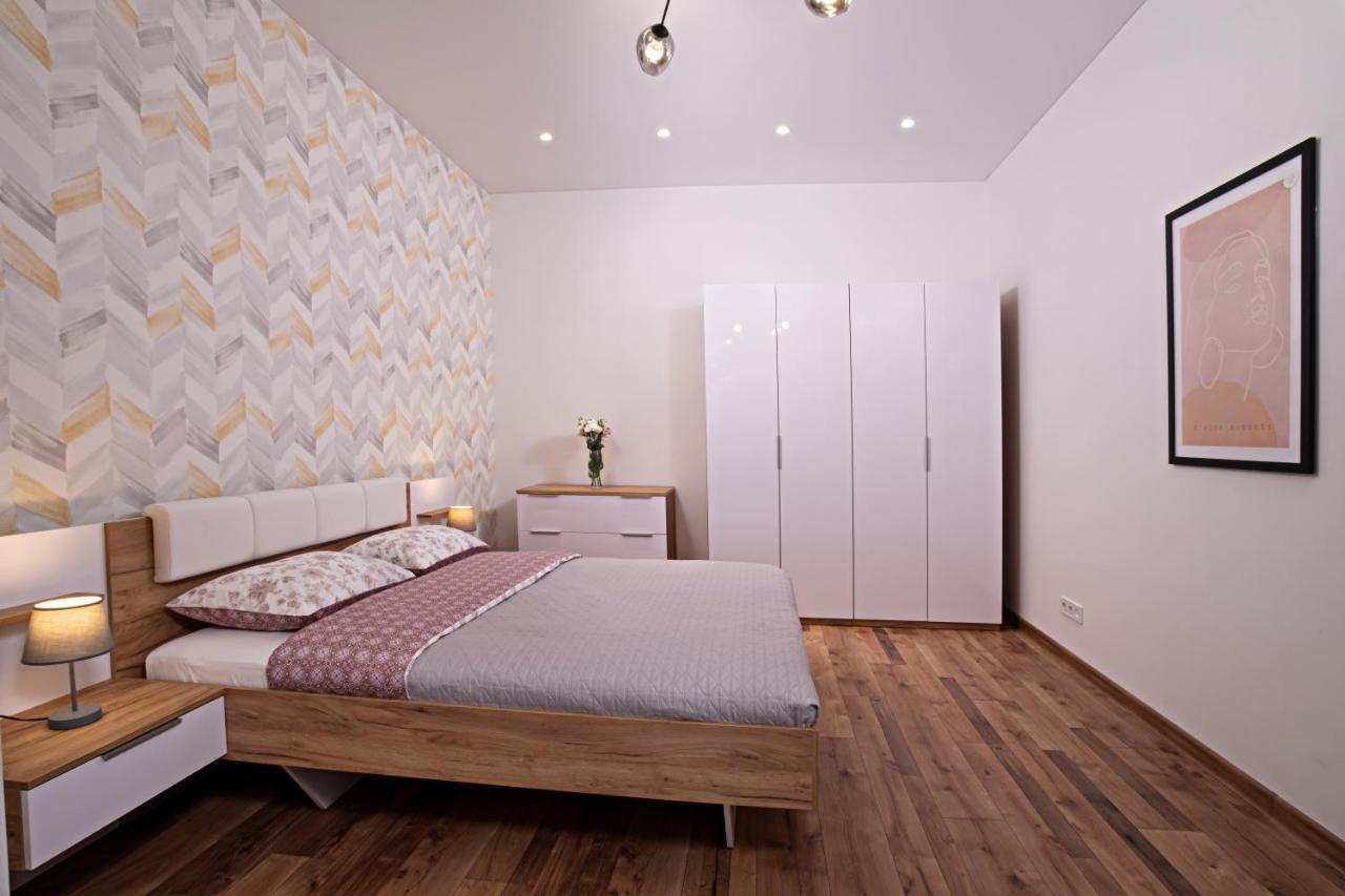 Arcadia Hills Apartment Odesa Exterior foto